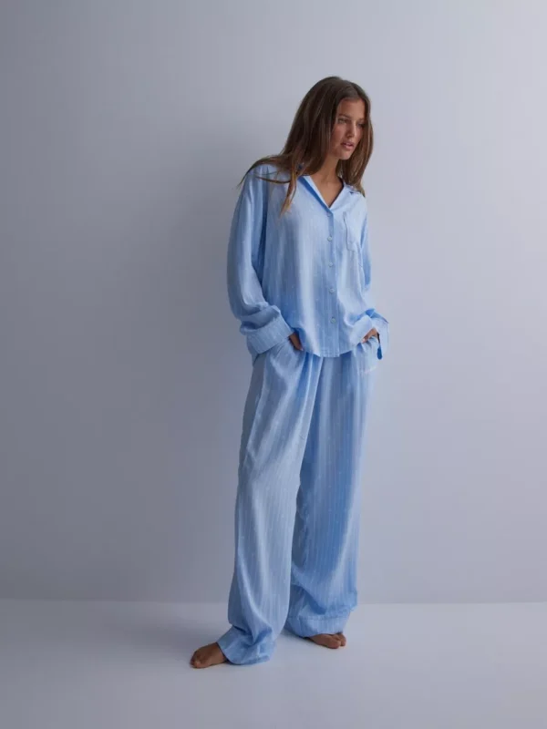 Juicy Couture - Pyjamas - Blue Stripe - Juicy x Nelly Paquita / Paula Striped Pyjama Set - Nattøj & Sæt